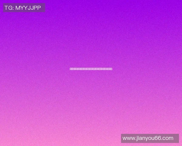 黑人足球明星在比赛中精彩演出成功戴帽子引发全场欢呼与热议