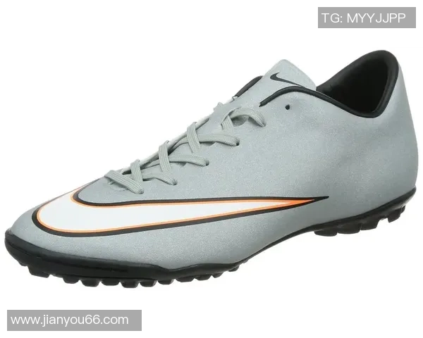 足球明星专属鞋款高清图片大赏展现球场风采与时尚魅力